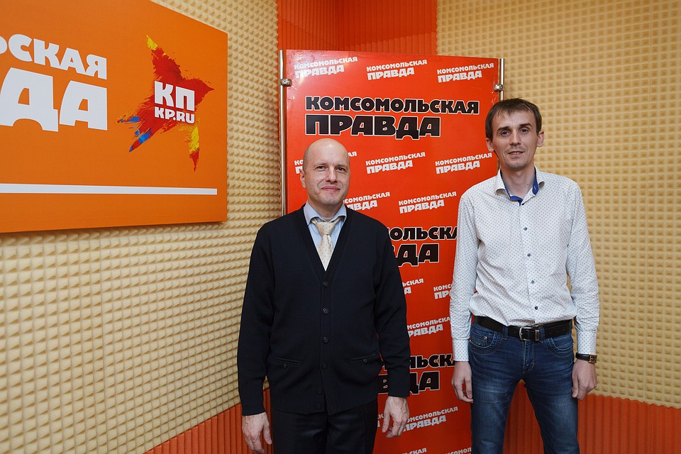 Специалисты хирургического отделения Ставропольской краевой детской клинической больницы Сергей Минаев и Игорь Герасименко