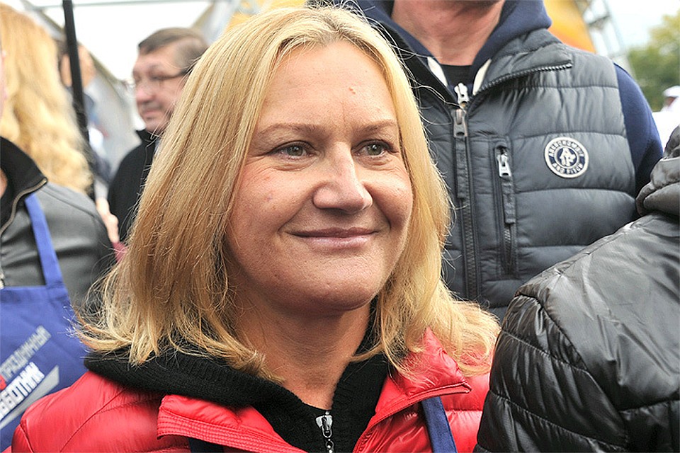 Елена Батурина