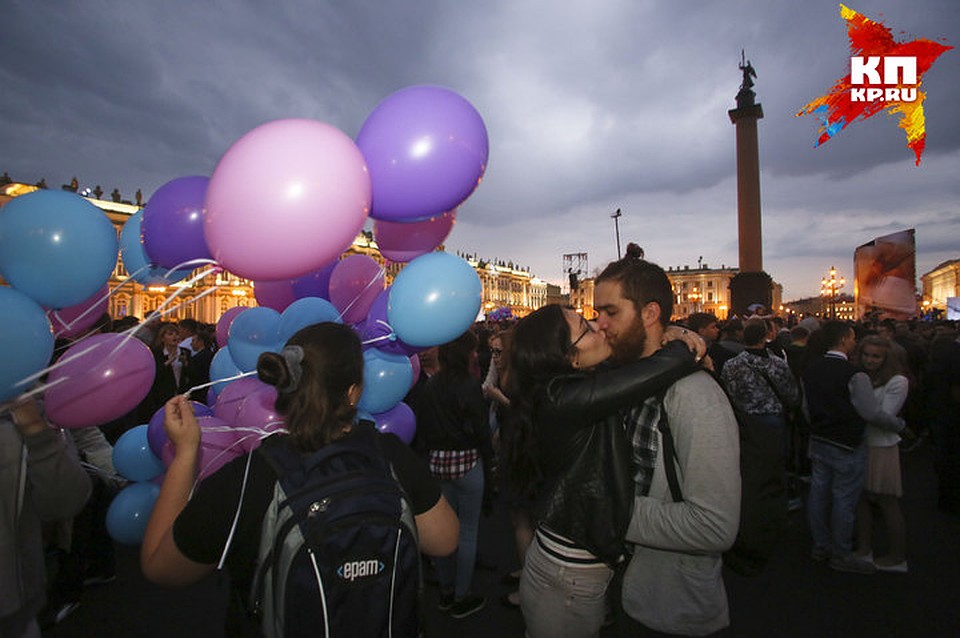 В ночь «Алых парусов» метро будет работать без перерыва
