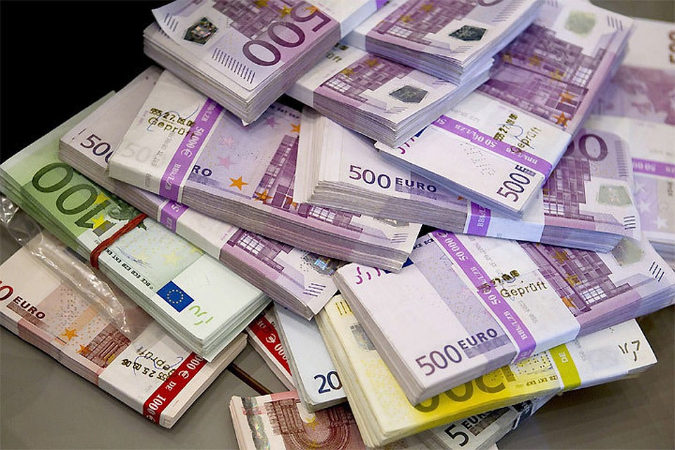 Любовная интрижка по Интернету обошлась жительнице Латвии в 300 000 евро Любовная интрижка по Интернету обошлась жительнице Латвии в 300 000 евро