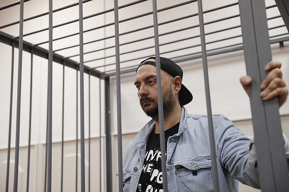Мединский назвал арест Серебренникова «очень печальной ситуацией»