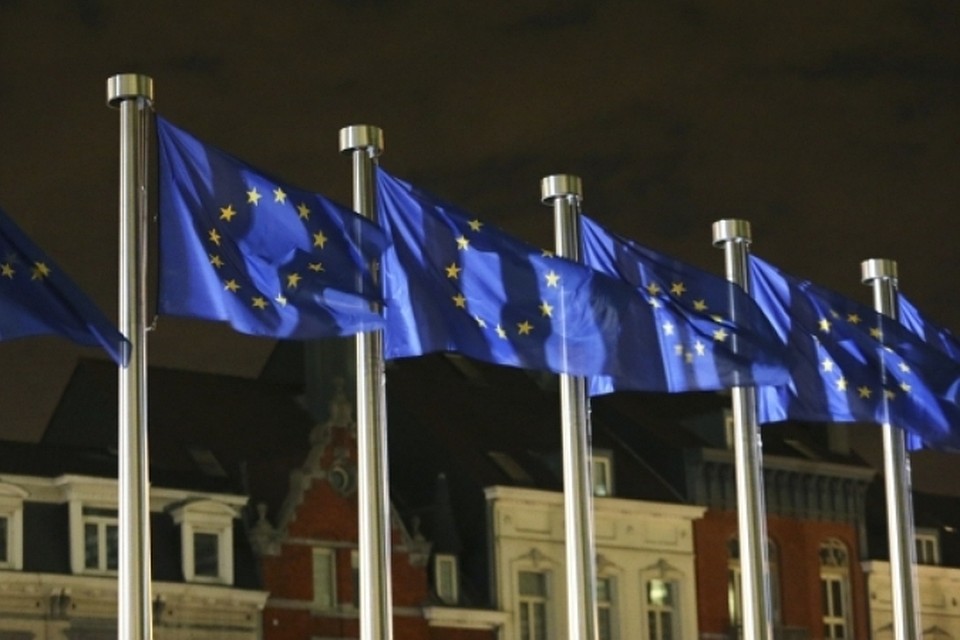 Евросоюз ввел первые санкции против России из-за Украины в марте 2014 года, с тех пор их регулярно расширяют и продлевают на полгода