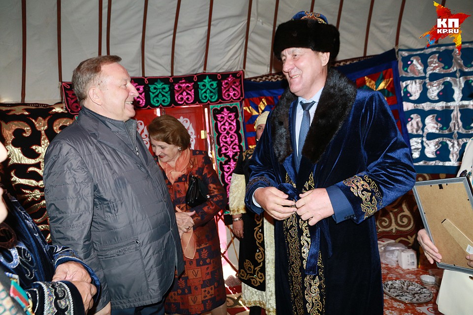 Фестиваль национальных культур в Барнауле прошел под звуки африканских барабанов Фото: Олег УКЛАДОВ