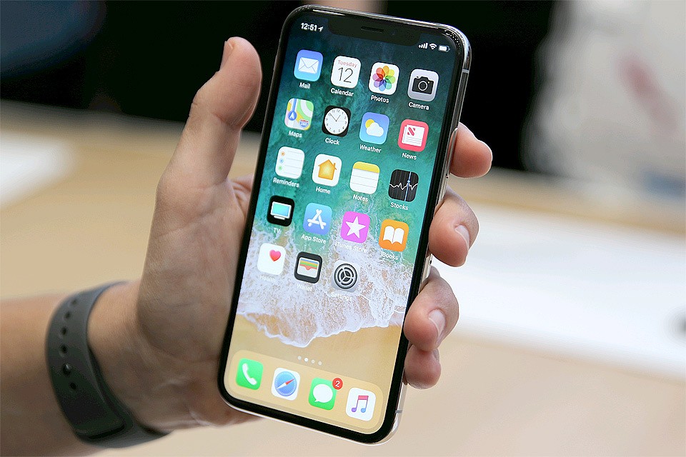 Самый навороченный Iphone поступит в продажу с 3 ноября.
