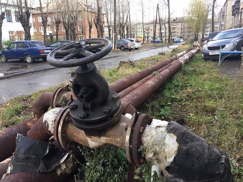 Километры трубопровода не имеют теплоизоляции. Фото: пресс-служба прокуратуры Свердловской области