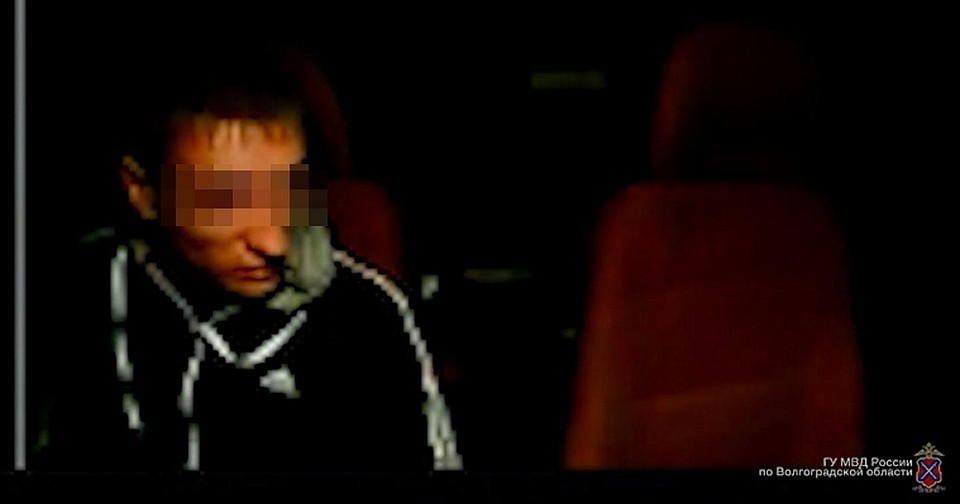 Полицейским довелось стрелять, чтобы остановить нетрезвого водителя в Палласовке Полицейским довелось стрелять, чтобы остановить нетрезвого водителя в Палласовке