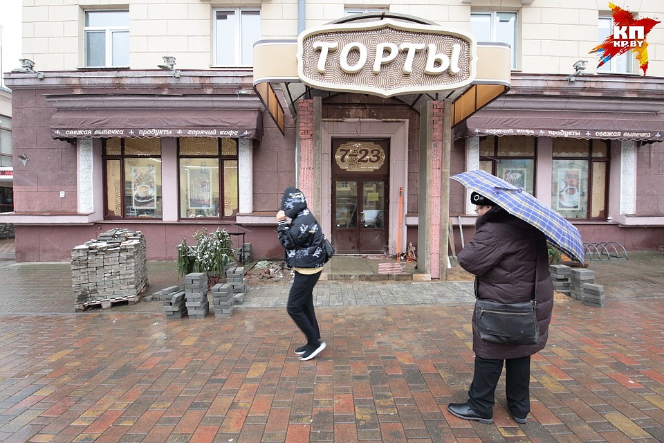 Как выглядит обновленный магазин «Торты»: кафетерий, кирпичные стены и еще больше сладостей