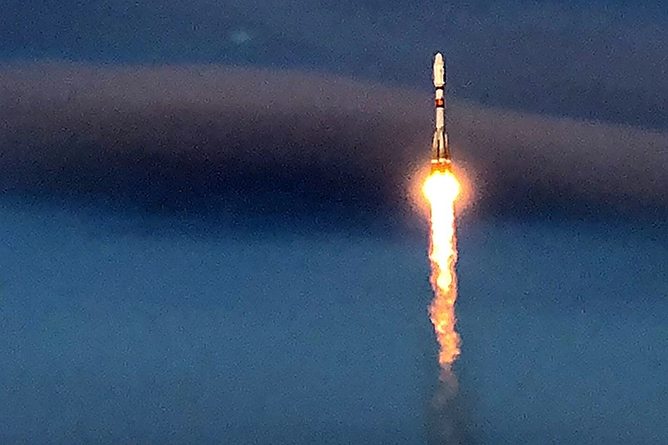 Может быть системы управления модернизированной ракетой «Союз 2.1 б» и системы управления «Фрегатом» были рассогласованы