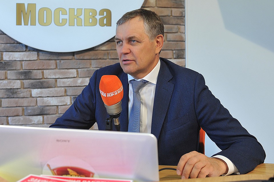 Руководитель департамента развития новых территорий города Москвы Владимир Жидкин на радиостанции "Комсомольская правда".