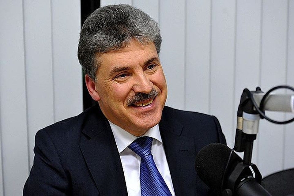 Гендиректор совхоза имени Ленина Павел Грудинин выдвинут кандидатом в президенты от КПРФ.