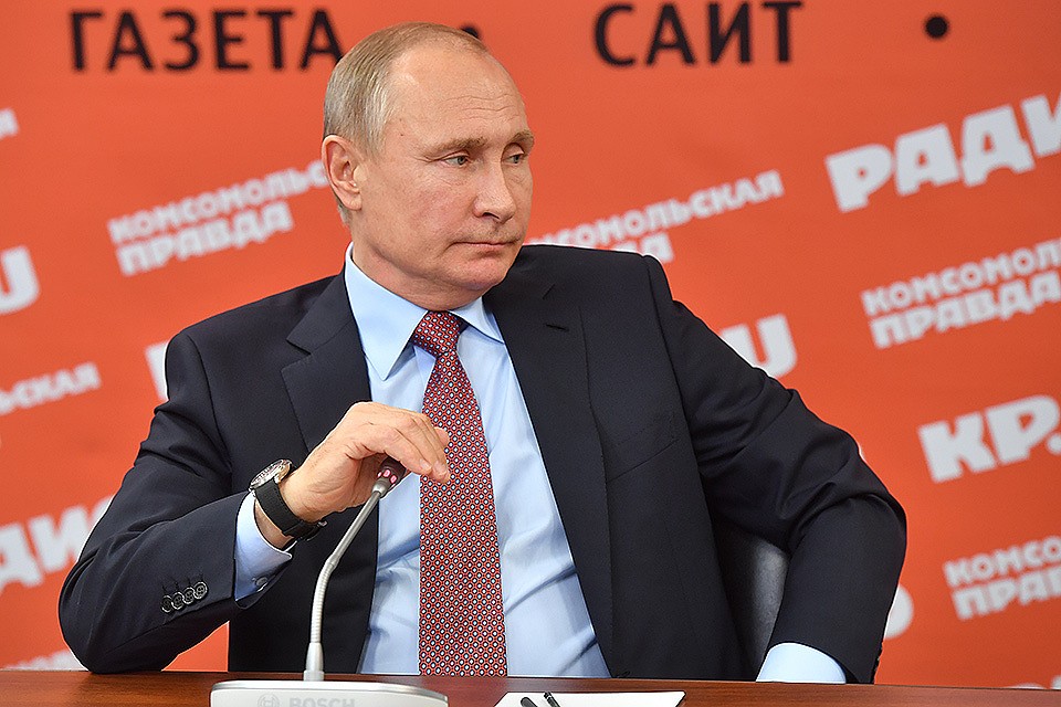 Владимир Путин в редакции "Комсомольской правды".