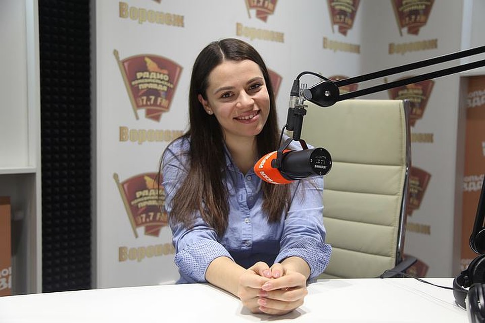 Соня в студии радио "КП-Воронеж".