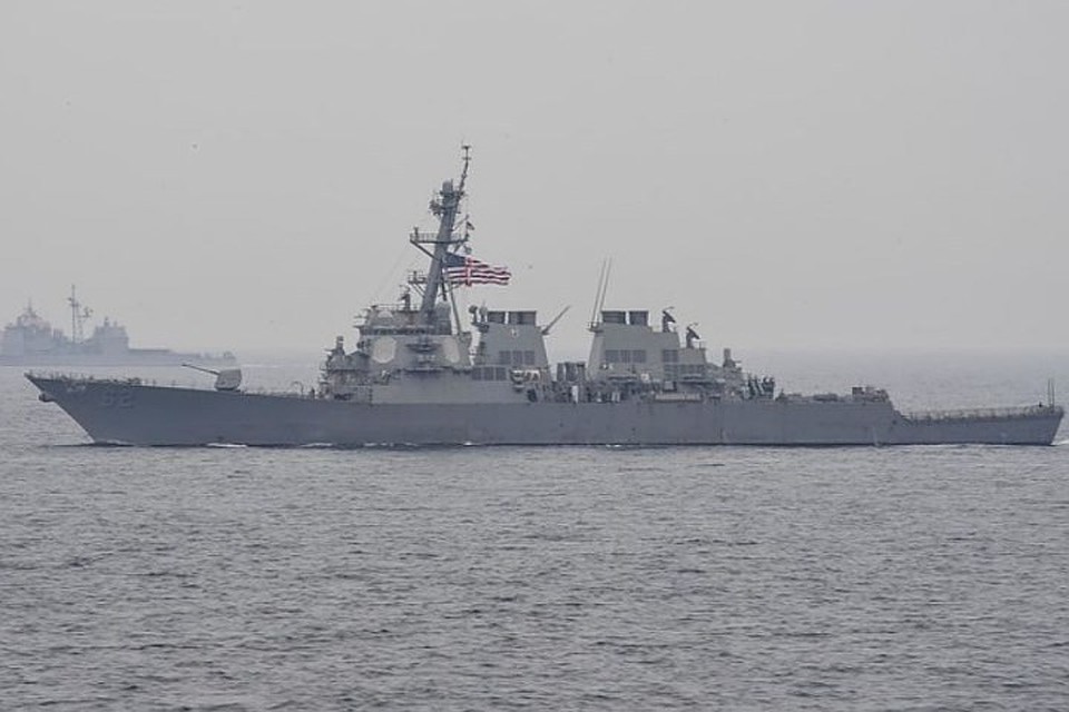 Американский эсминец