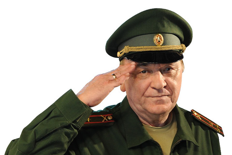 Полковник, военный обозреватель «Комсомольской правды» Виктор Баранец