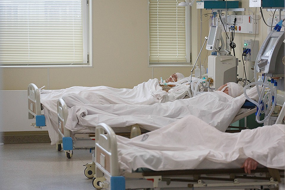 По словам источника в правоохранительных органах, предполагаемый убийца поступил в больницу несколько дней назад после инсульта