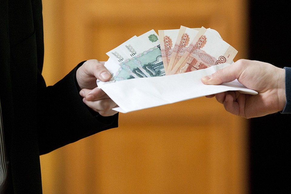 Значительно реже нарушают антикоррупционное законодательство в Чистопольском, Дрожжановском и Апастовском районах.