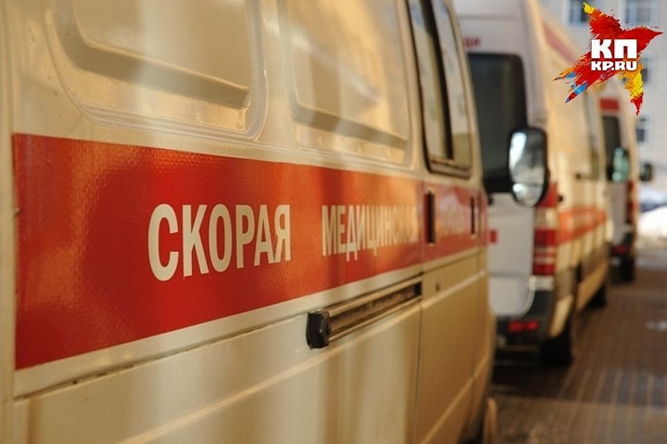 На бригаду "скорой" опять напали