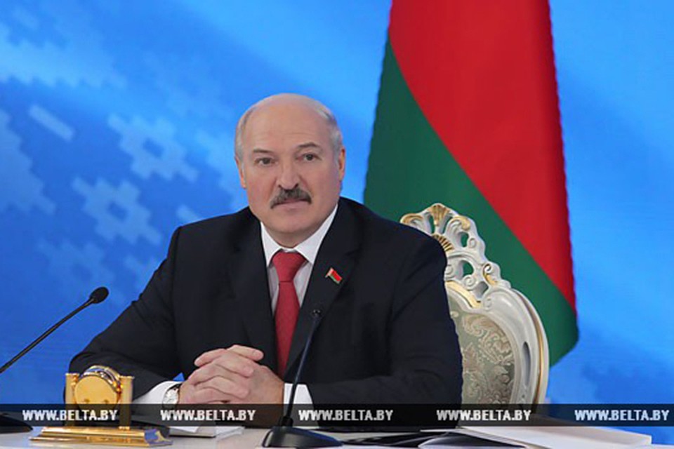 10 апреля Лукашенко встречается с представителями государственных СМИ. Фото: БелТА.