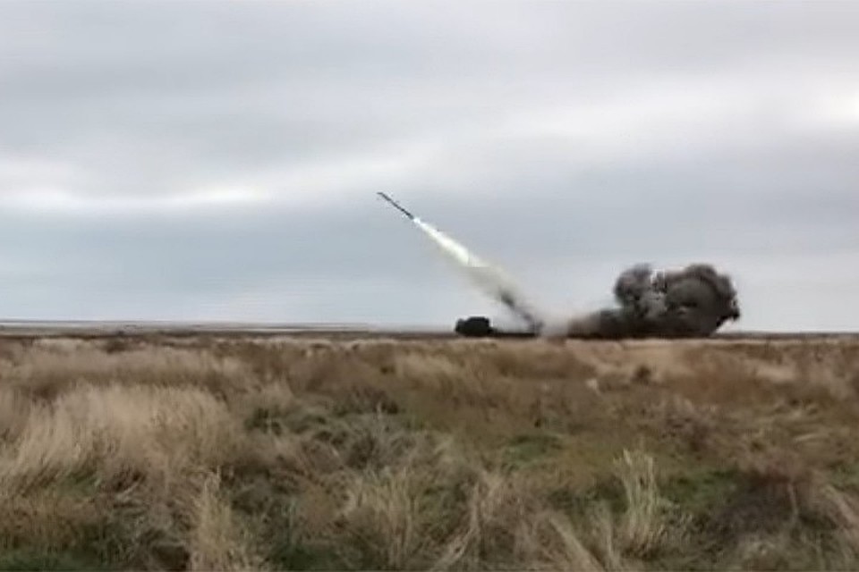 Кадры первых испытаний украинской ракеты в ноябре 2016 года показал советник Порошенко Юрий Бирюков