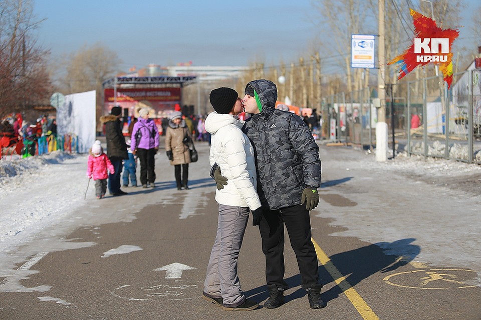 В основном цифра по приросту увеличивается за счет появления младенцев и миграции