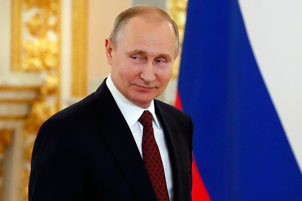 И это большая удача, что среди этой ночи в мире нашелся руководитель, способный здраво оценивать риски и не дать ситуации покатиться к обрыву