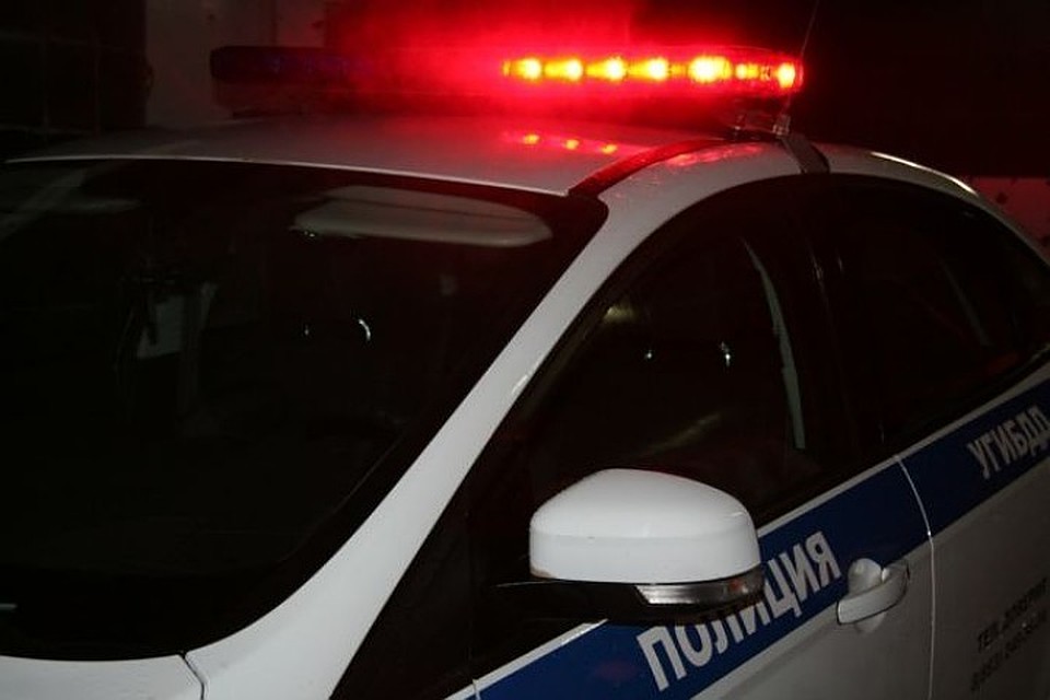 В Ростовской области сотрудники ГИБДД разбираются в обстоятельствах аварии.