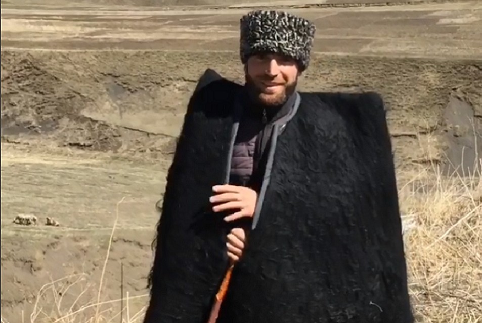 Дагестанский пастух из высокогорного села Кули Абдурахман Кадинаев.
