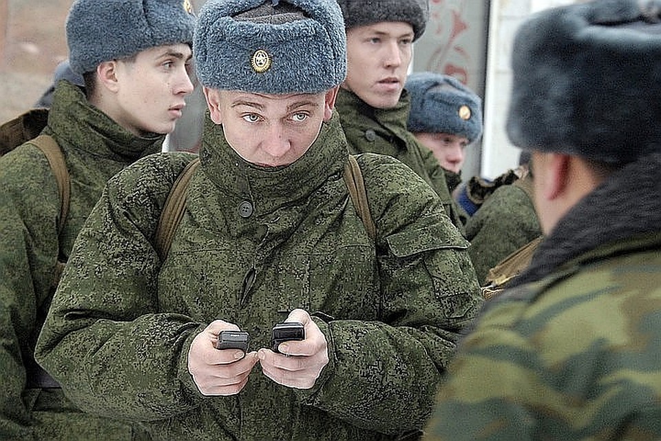 Российские военнослужащие запаса смогут дослужиться до полковника
