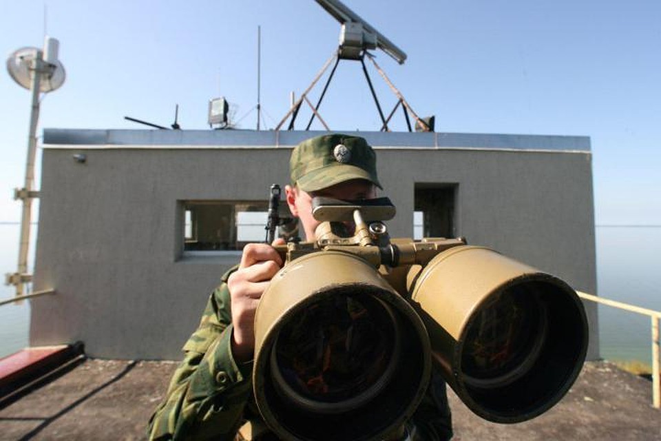 Российских пограничников обвинили в нарушении территориальных вод.