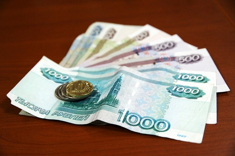 Сибирячка отсудила у должника миллион рублей и квартиру
