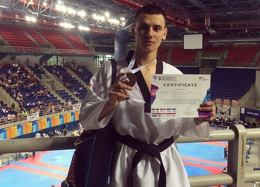 Глеб Захаров представит Россию на Чемпионате Европы по тхэквондо. Фото группы «Белгородский спорт»