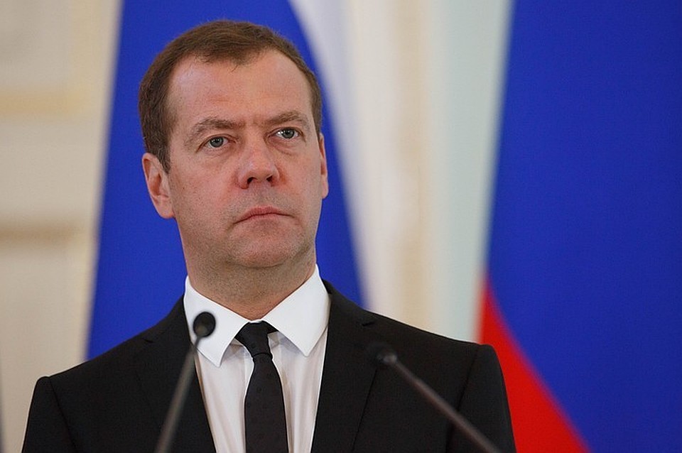 Исполняющий обязанности премьер-министра России Дмитрий Медведев