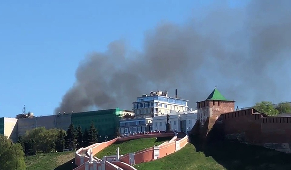 Дым шел со стороны улицы Минина