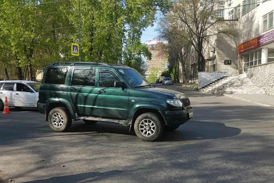 В Хабаровске два человека угодили под колеса разных машин