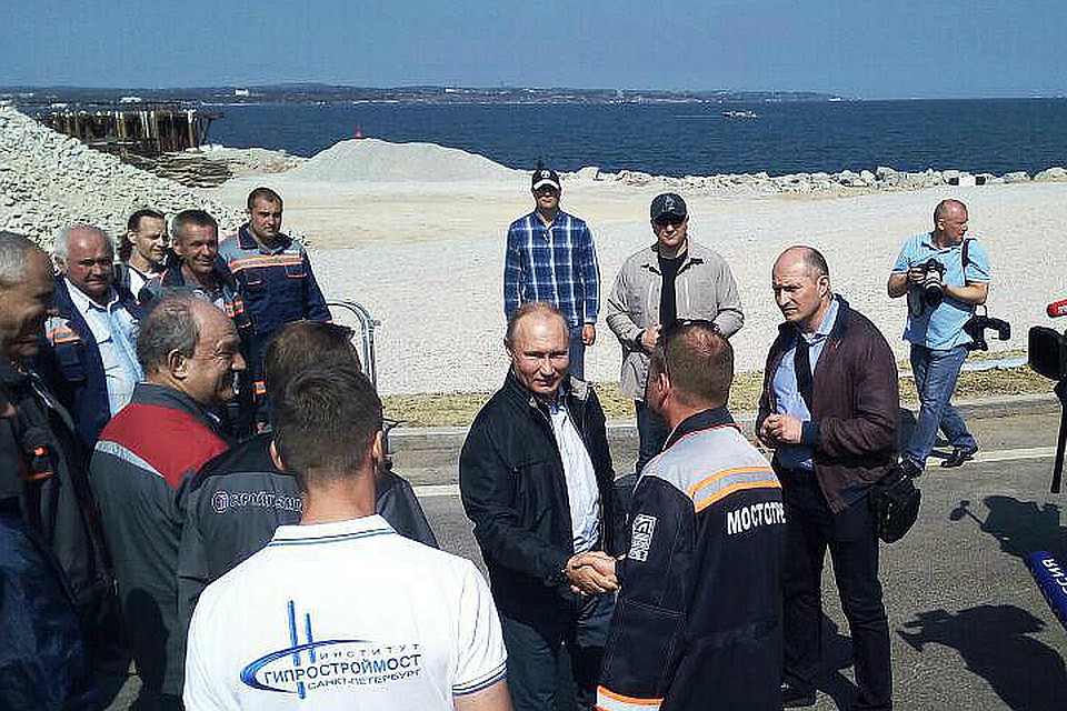 Москвич Андрей Ваничкин живет в Керчи уже три года с женой и двумя дочерьми