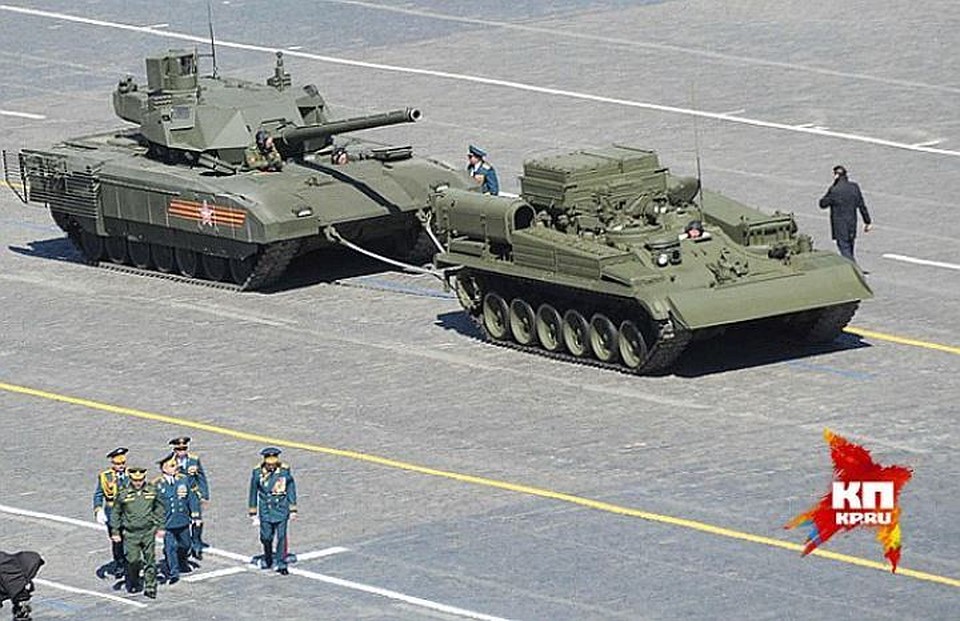 Танк "Армата" во время парада 9 мая на Красной площади