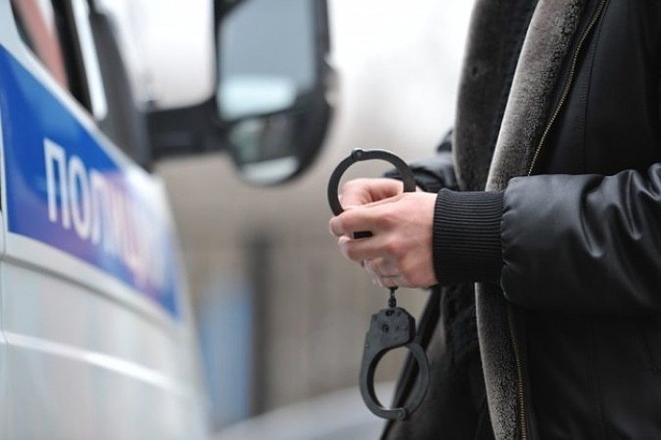 Жительница Ангарска забрала телефон у случайного прохожего