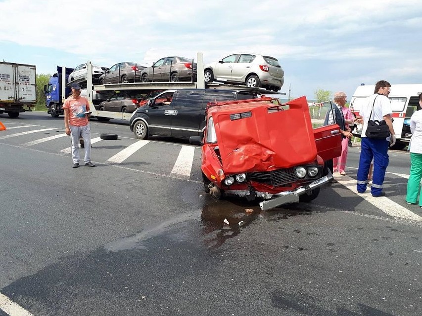 По данным полиции, в момент аварии водитель был трезв