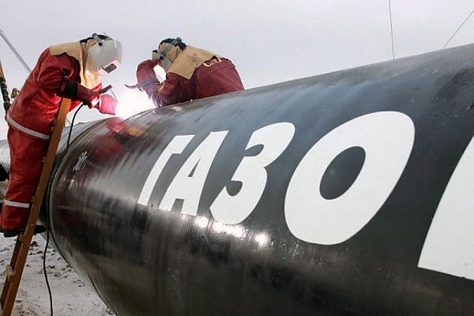 ЕК выступает за сохранение транзита российского газа через Украину