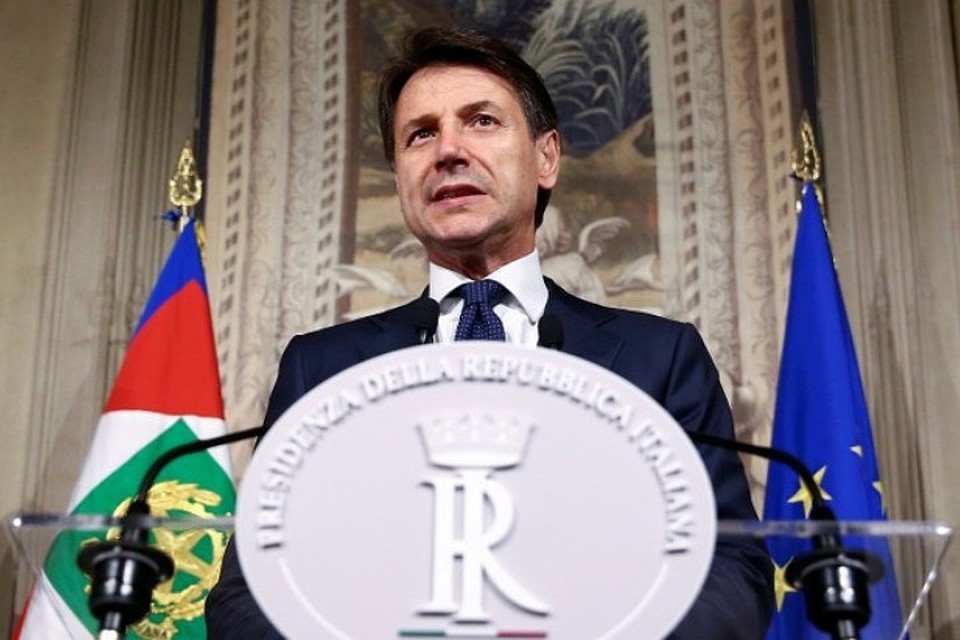 Юрист Джузеппе Конте представил президенту состав правительства Италии