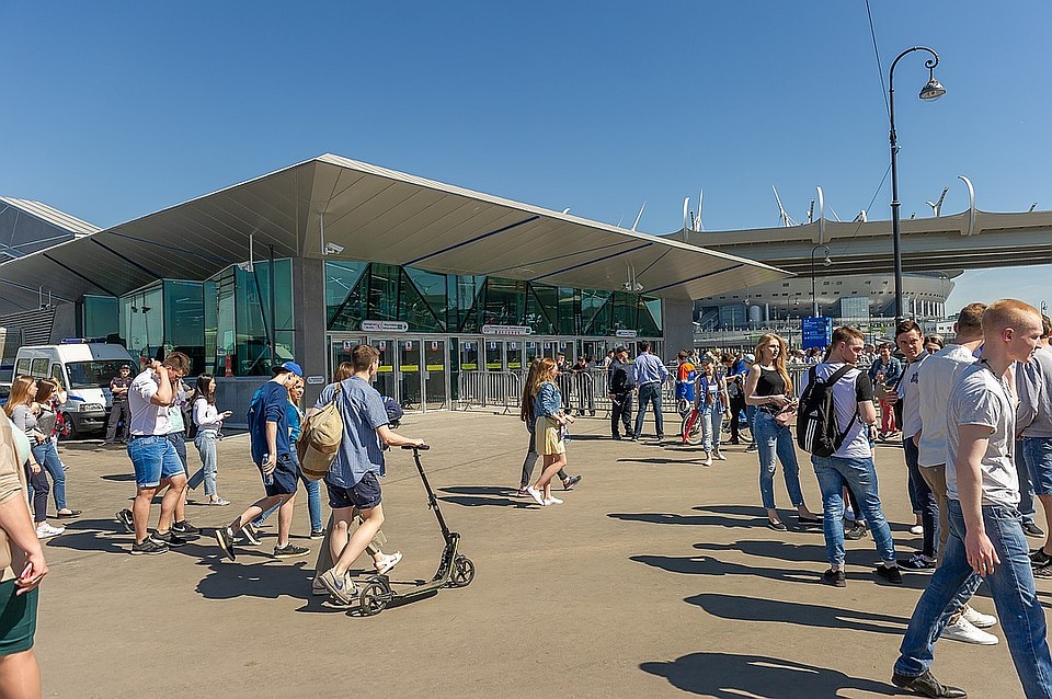 Прокуратуру просят разобраться с зарплатой метростроевцам, строившим "Новокрестовскую"