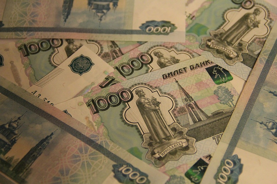 Чаще всего родители начинают выплачивать деньги, когда им уже что-то грозит