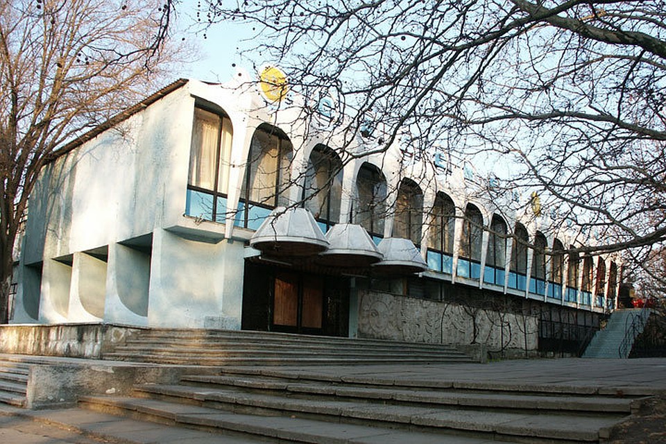 Вместо кафе "Гугугцэ" может появиться 13-этажное здание