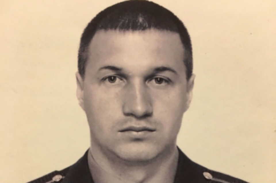 Пожарный погиб при взрыве газового баллона в горящем гараже в Усолье-Сибирском. Фото: ГУ МЧС России по Иркутской области.