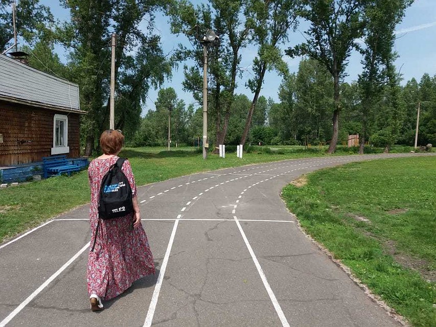 Теле 2 на стадионе в Шушенском - главной площадке фестиваля: тест пройден, связь - хорошая.