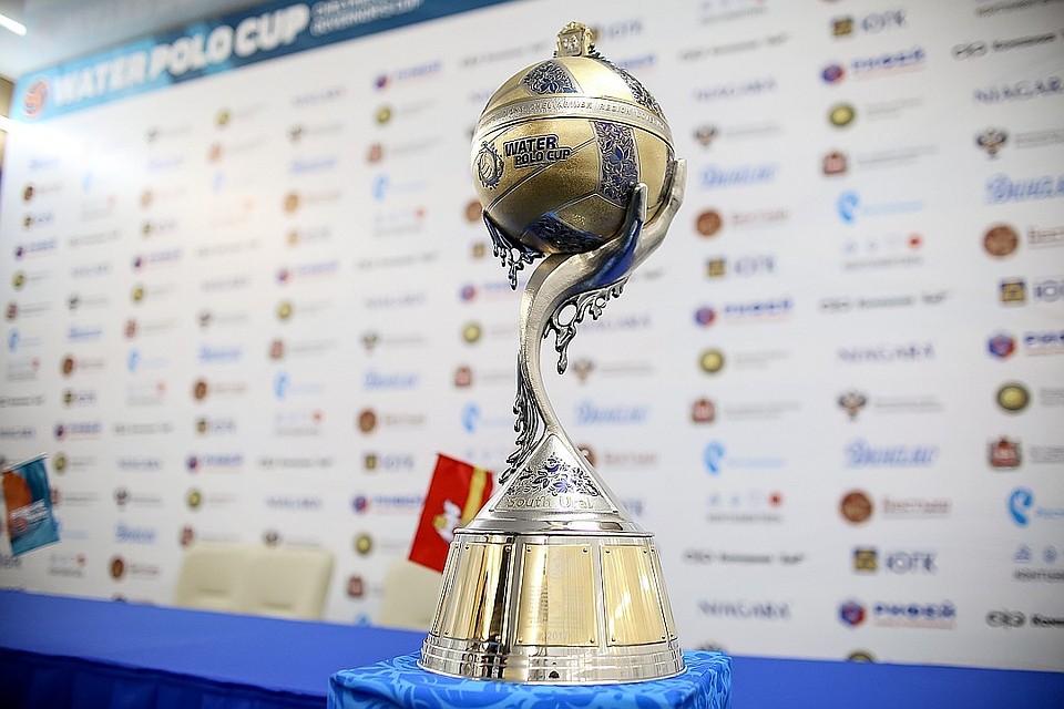 «Уралочка» из Златоуста выиграла главный приз чемпионата.
