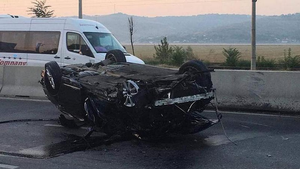Водитель автомобиля погиб.