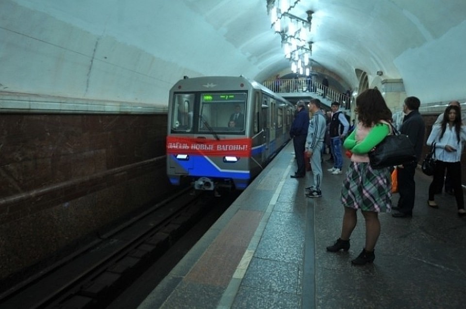Движение на серой ветке московского метро восстановлено