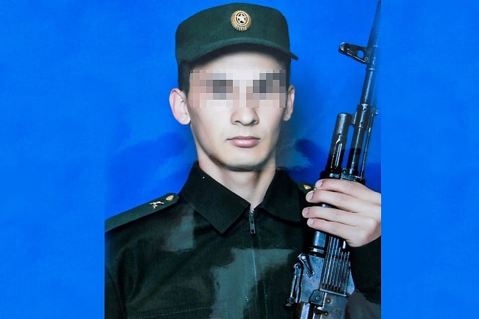 О смерти сына маме сообщили 8 марта. Фото: из семейного архива