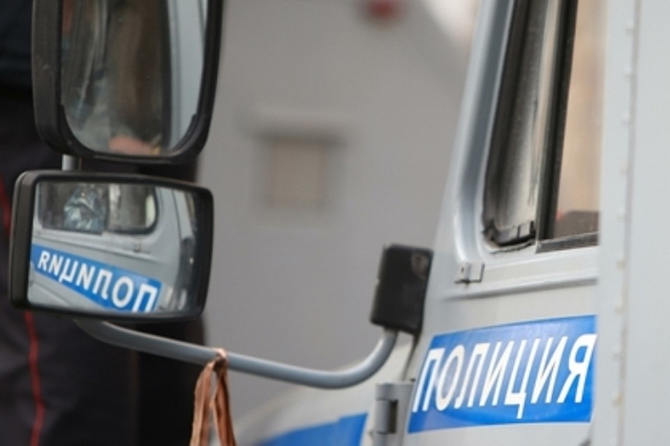 Полиция возбудила дело после избиения польского дипломата в самолете